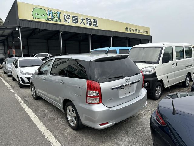 TOYOTA豐田 WISH  第4張相片