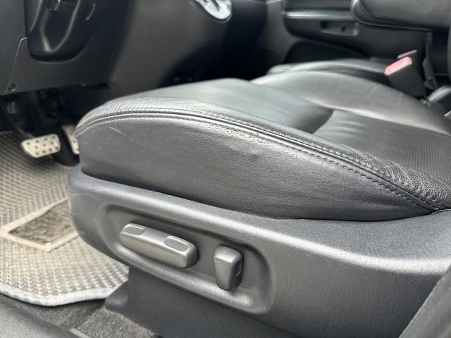 TOYOTA豐田 WISH  第10張相片