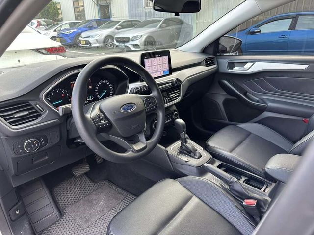 FORD福特 FOCUS  第7張相片