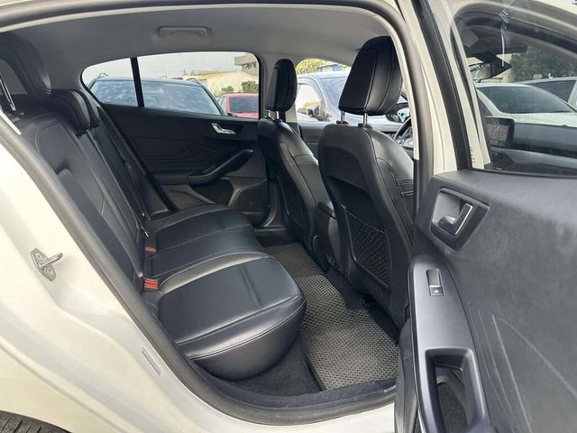 FORD福特 FOCUS  第8張相片