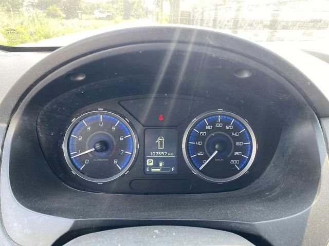 MITSUBISHI三菱 ZINGER  第11張相片