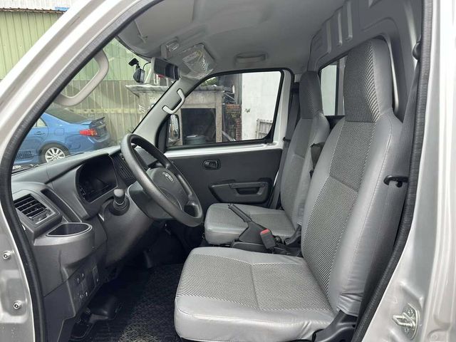 TOYOTA豐田 TOWN ACE  第11張相片