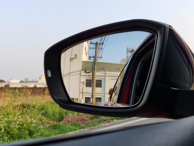 VOLKSWAGEN福斯 T-CROSS  第25張相片