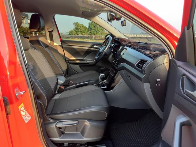 VOLKSWAGEN福斯 T-CROSS  第31張相片