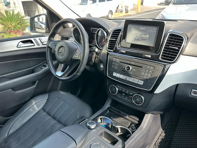 M-BENZ賓士 GLE 250D  第4張相片