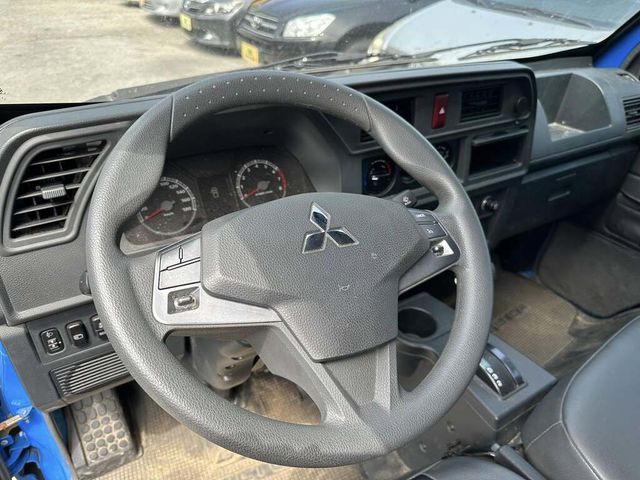 MITSUBISHI三菱 DELICA  第4張相片