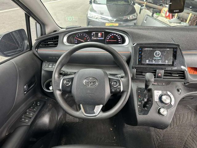 TOYOTA豐田 SIENTA  第7張相片