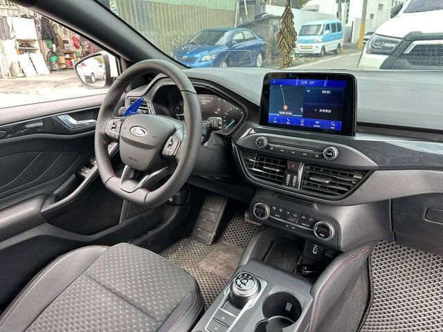 FORD福特 FOCUS  第4張相片