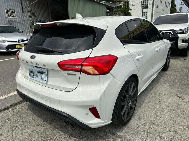 FORD福特 FOCUS  第11張相片