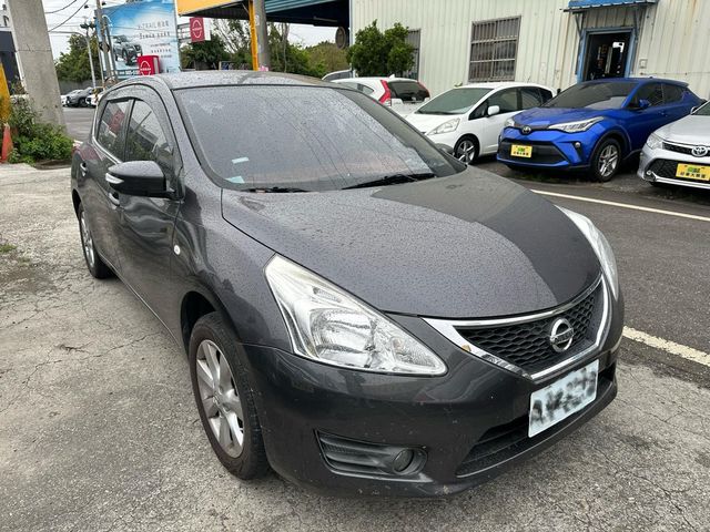 NISSAN日產 TIIDA  第4張相片