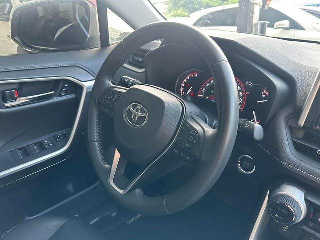 TOYOTA豐田 RAV4  第6張相片