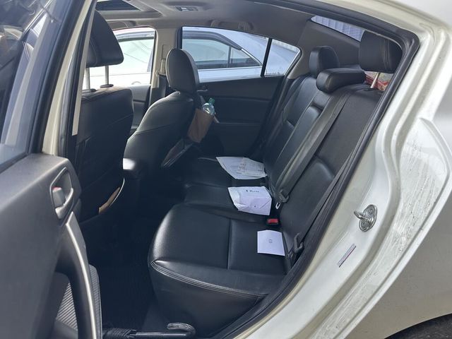 MAZDA馬自達 MAZDA 3  第5張相片
