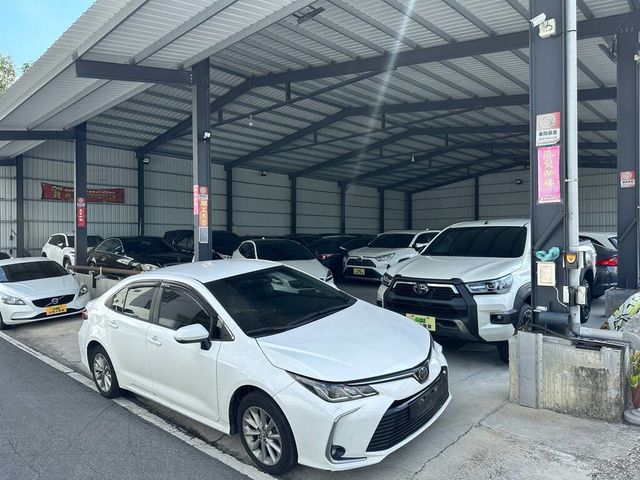 TOYOTA豐田 ALTIS  第3張相片
