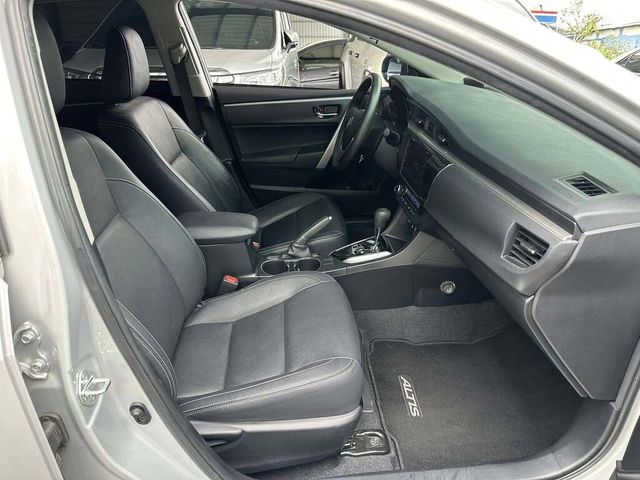 TOYOTA豐田 ALTIS  第13張相片