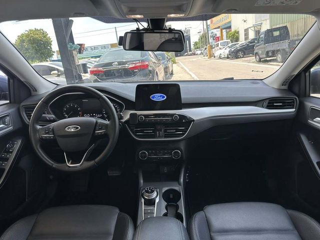 FORD福特 FOCUS  第7張相片