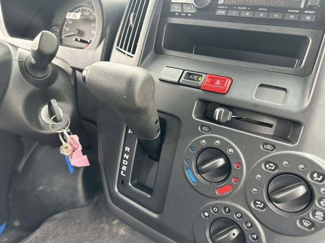TOYOTA豐田 TOWN ACE  第5張相片
