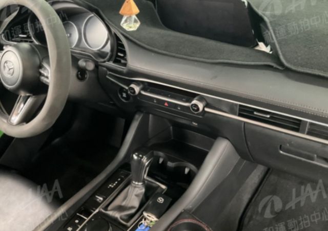 MAZDA馬自達 MAZDA 3  第6張相片