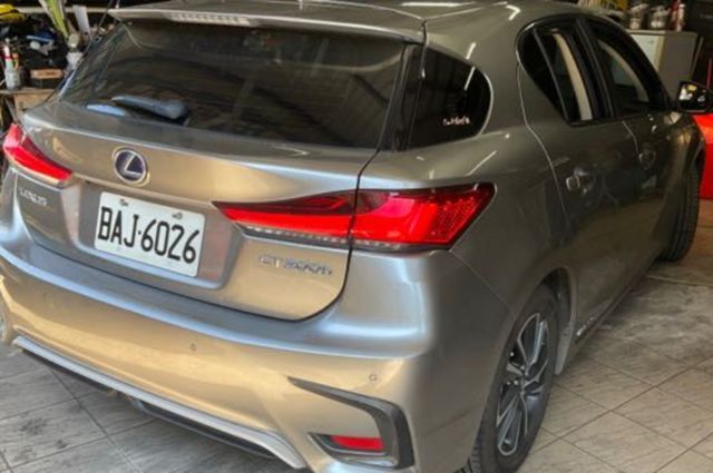 LEXUS凌志 CT200H  第2張相片