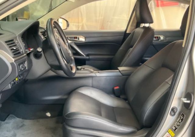 LEXUS凌志 CT200H  第6張相片