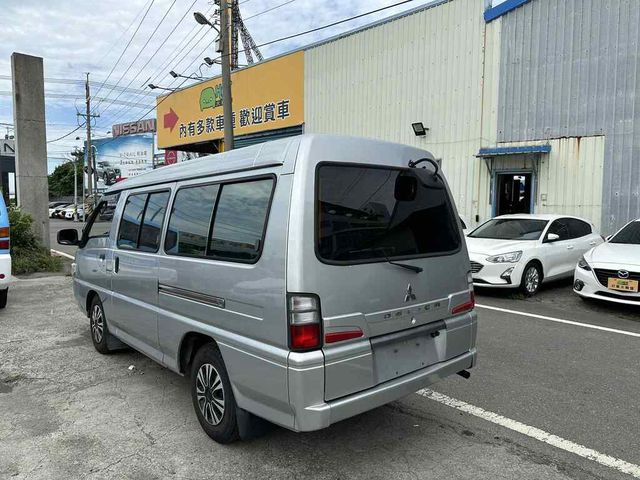 MITSUBISHI三菱 DELICA  第2張相片