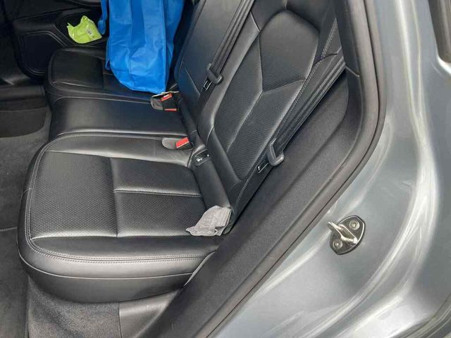 PORSCHE保時捷 MACAN  第5張相片