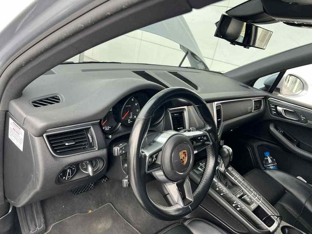 PORSCHE保時捷 MACAN  第6張相片