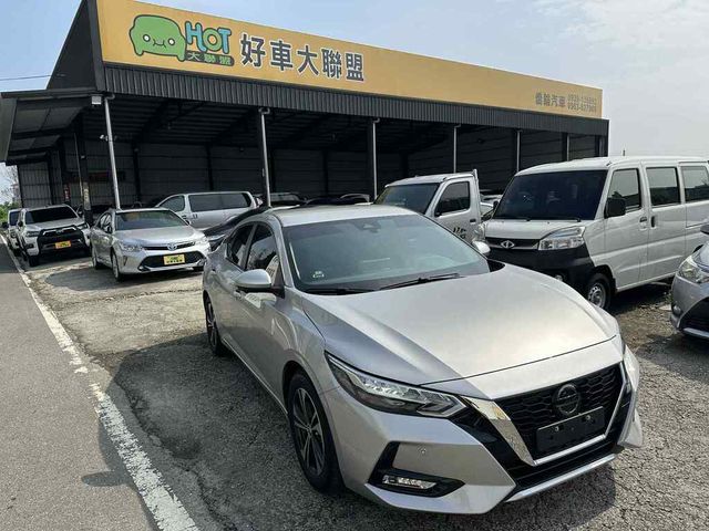 NISSAN日產 SENTRA  第3張相片