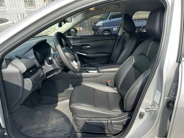 NISSAN日產 SENTRA  第9張相片