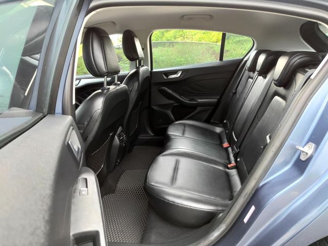 FORD福特 FOCUS  第12張相片