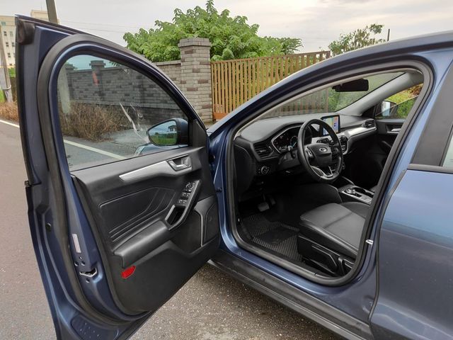 FORD福特 FOCUS  第14張相片