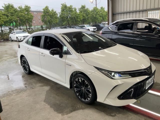 TOYOTA豐田 COROLLA ALTIS HYBRID  第6張相片