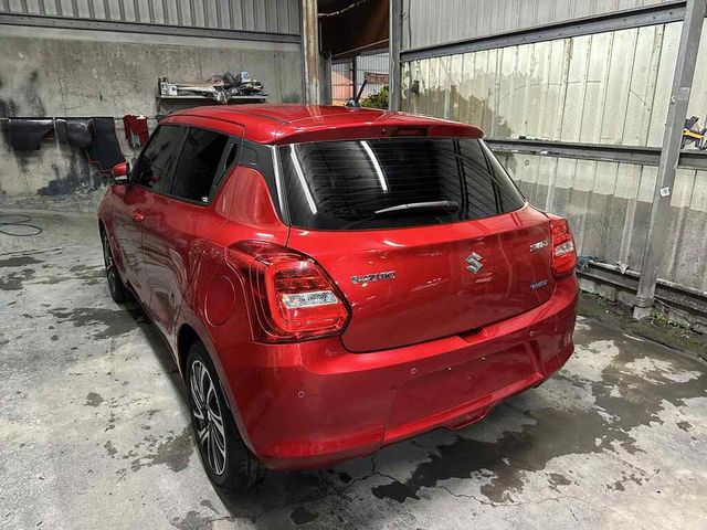 SUZUKI鈴木 SWIFT  第4張相片