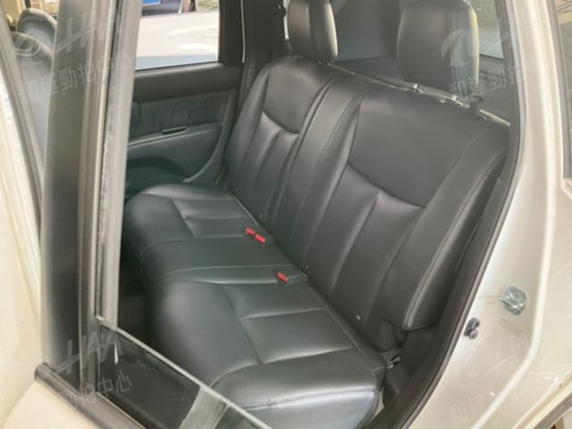 NISSAN日產 LIVINA  第5張相片