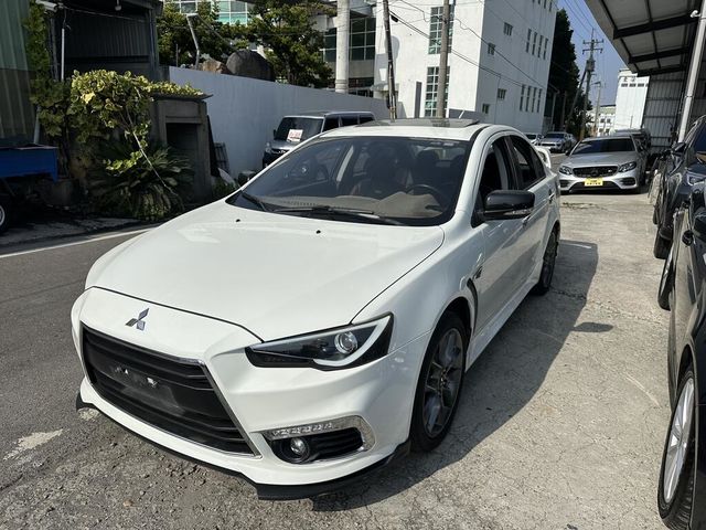 MITSUBISHI三菱 LANCER IO  第1張相片