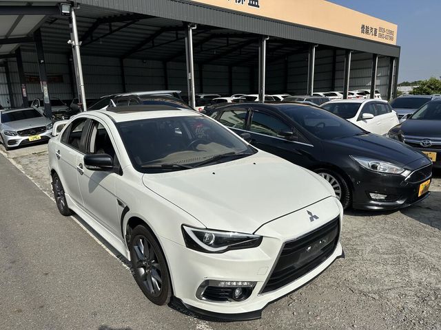 MITSUBISHI三菱 LANCER IO  第3張相片