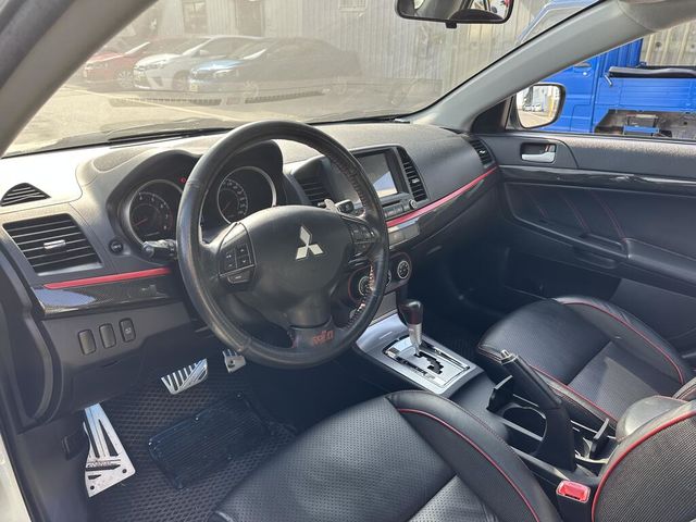 MITSUBISHI三菱 LANCER IO  第10張相片