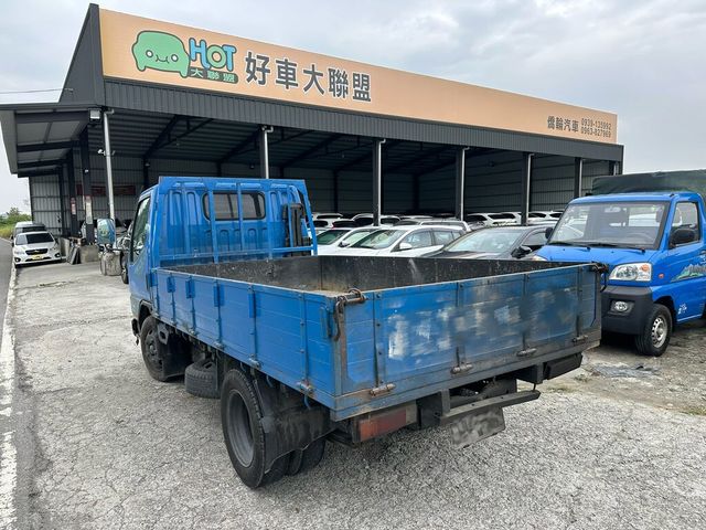 MITSUBISHI三菱 CANTER  第4張相片