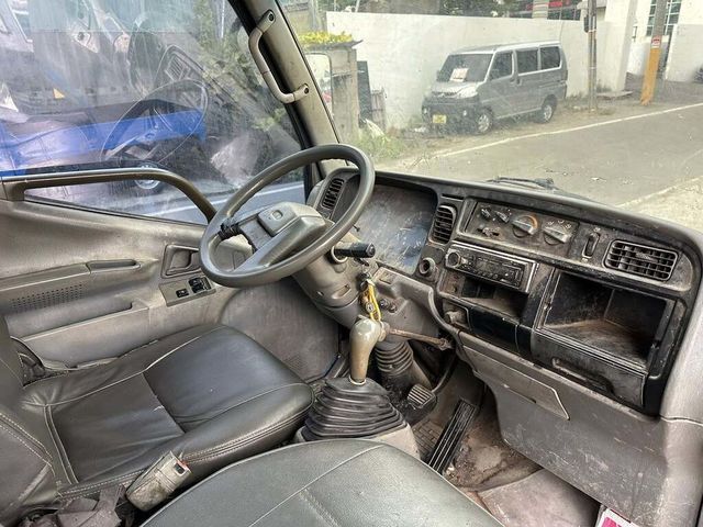 MITSUBISHI三菱 CANTER  第8張相片