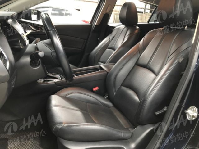 MAZDA馬自達 MAZDA 3  第4張相片