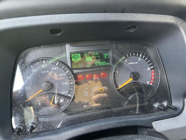 MITSUBISHI三菱 CANTER  第10張相片