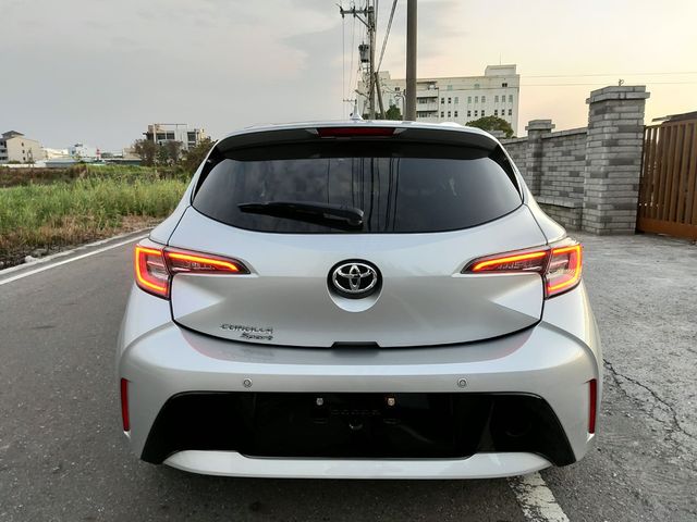 TOYOTA豐田 COROLLA SPORT  第4張相片