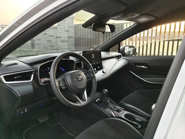 TOYOTA豐田 COROLLA SPORT  第6張相片