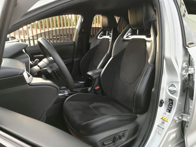 TOYOTA豐田 COROLLA SPORT  第10張相片