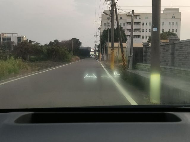 TOYOTA豐田 COROLLA SPORT  第12張相片