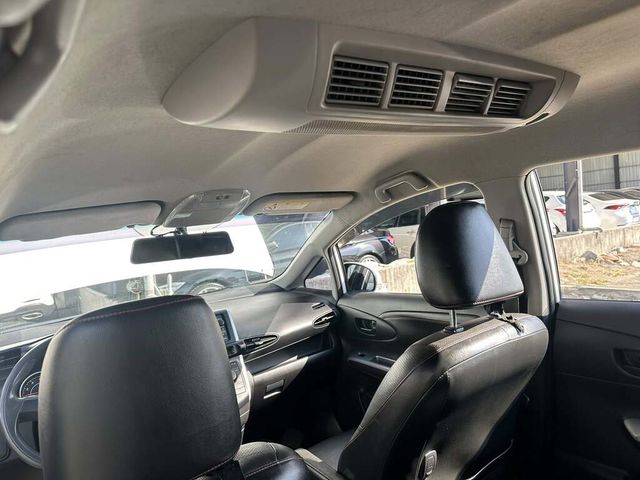 TOYOTA豐田 WISH  第8張相片