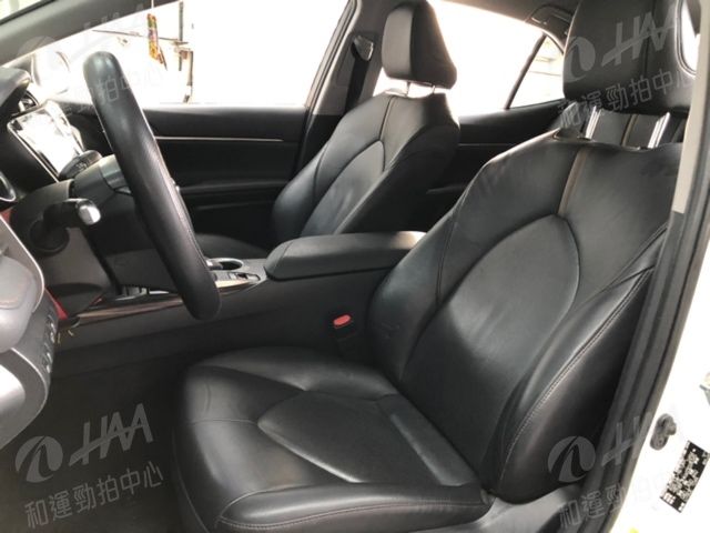 TOYOTA豐田 CAMRY  第7張相片