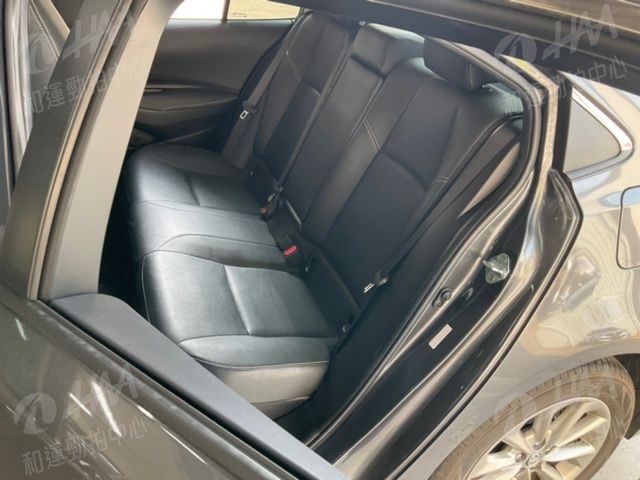 TOYOTA豐田 COROLLA ALTIS HYBRID  第5張相片