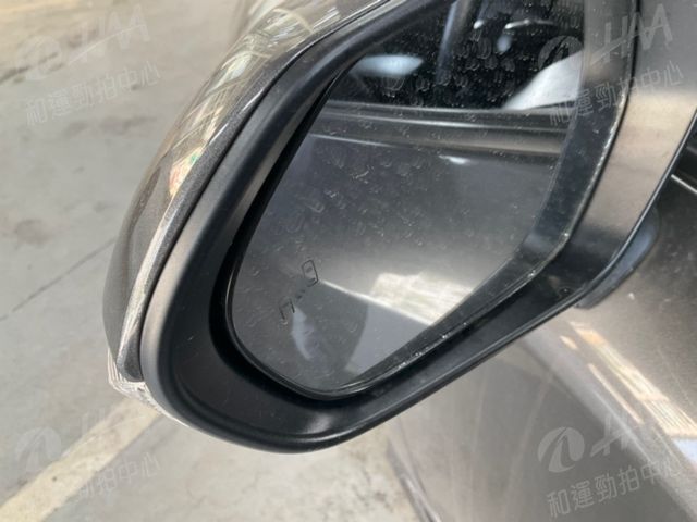 TOYOTA豐田 COROLLA ALTIS HYBRID  第6張相片