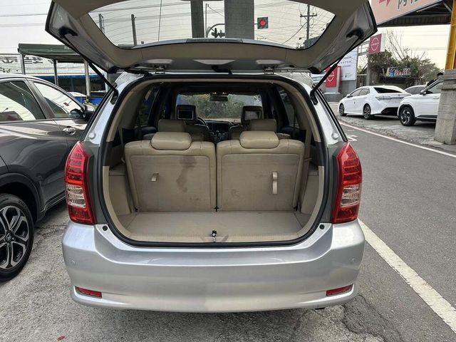 TOYOTA豐田 WISH  第9張相片