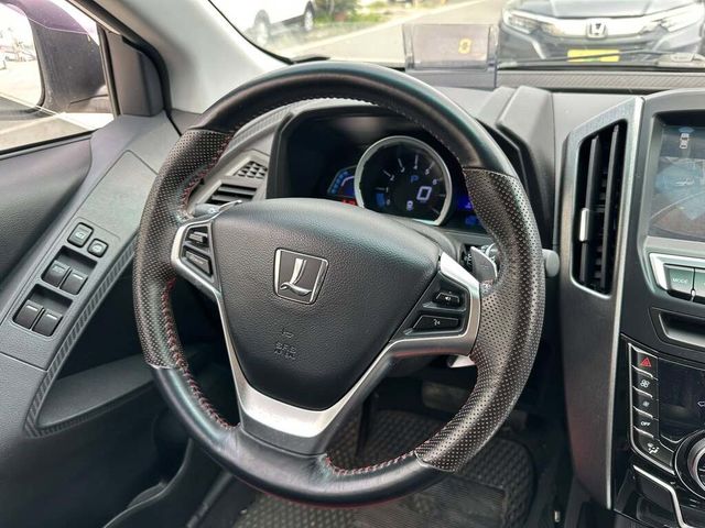 LUXGEN納智捷 U6 TURBO  第9張相片